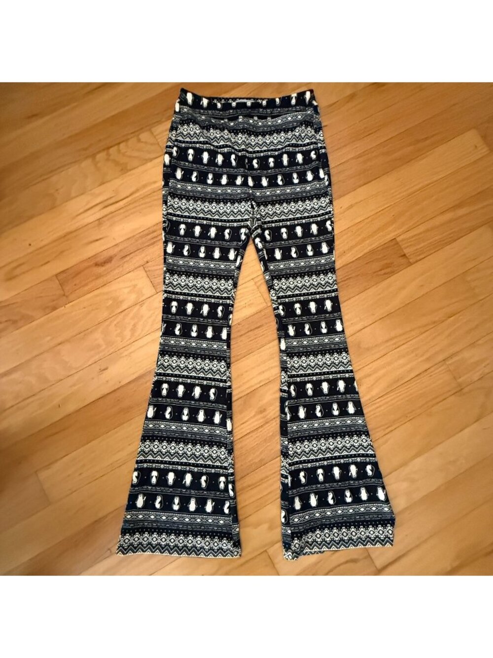 Celebrate Together Women's Small Holiday Penguin Flare Mid-Rise Legging Pants